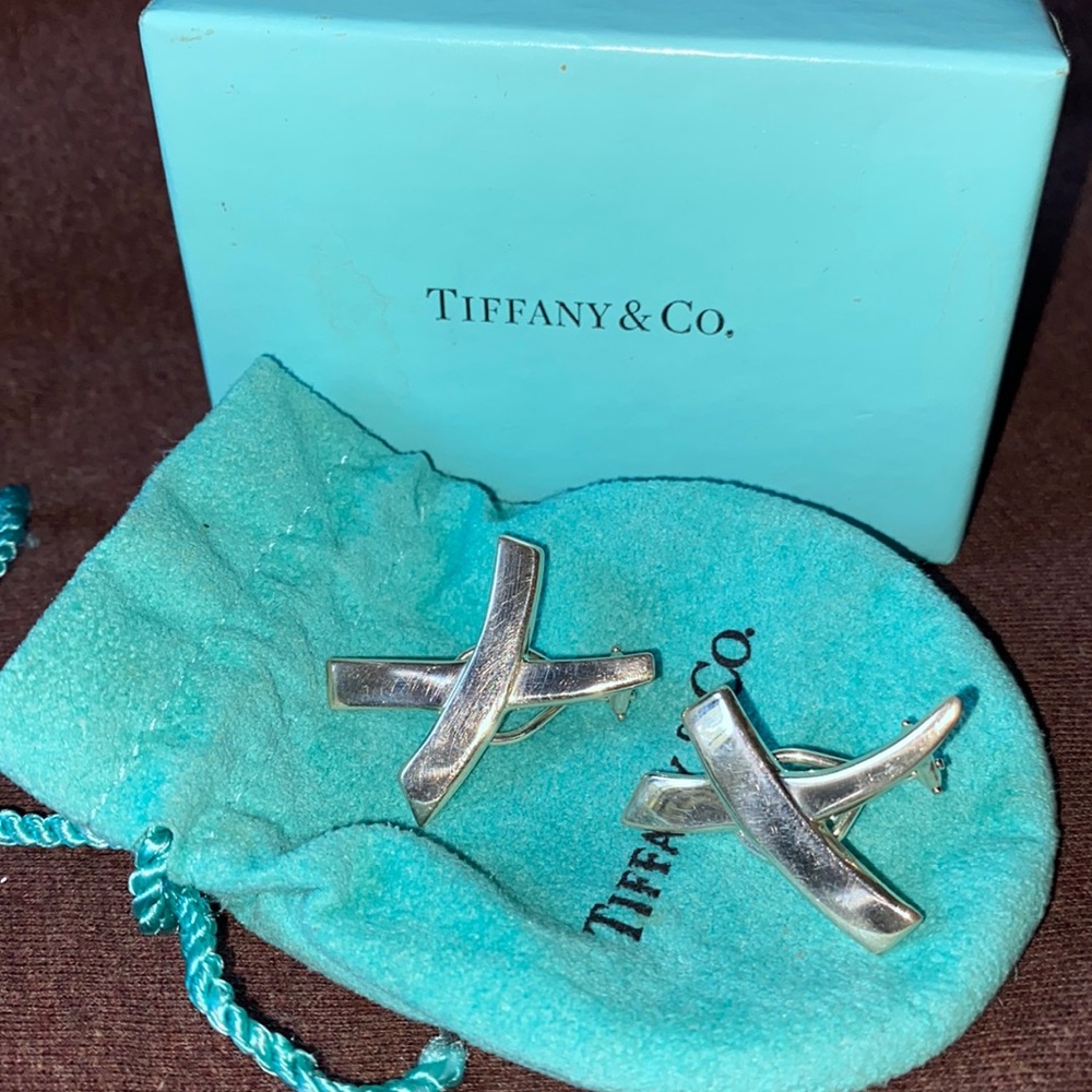 Graffiti X sterling silver earrings. 1 1/4 long